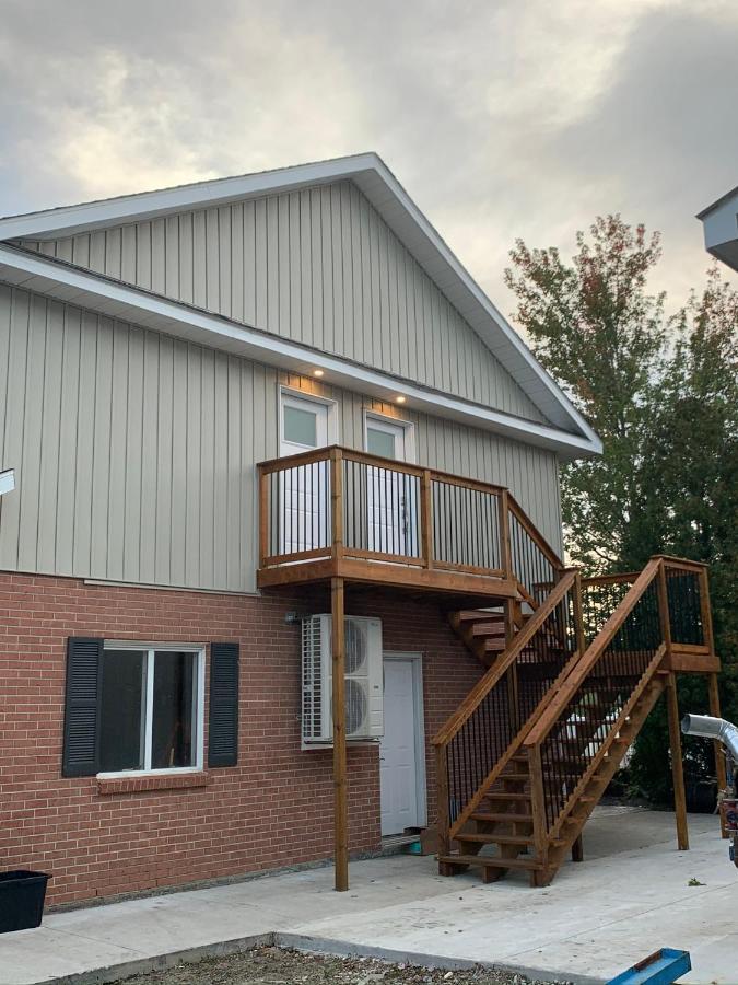 Woodslee Bed And Breakfast Belle River Exterior foto